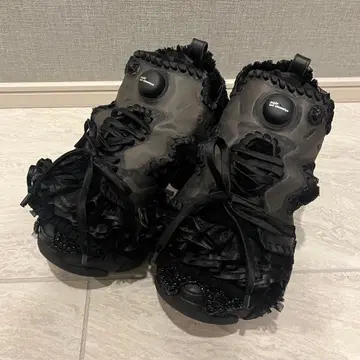 noir kei ninomiya x Reebok INSTAPUMP