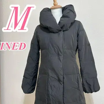 이네드 M 블랙 다운 코트 오피스 캐주얼 단정한 코디