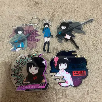 월드 트리거 아크릴 키링 아마토리 치카