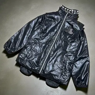 새상품급 블랙 앤 화이트 자켓 플리스 리버서블 베스트 올 패턴