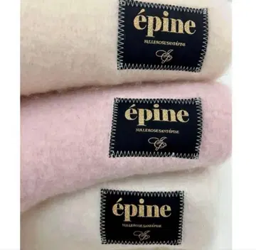 에피 이니셜 머플러 아이보리 에피누 머플러