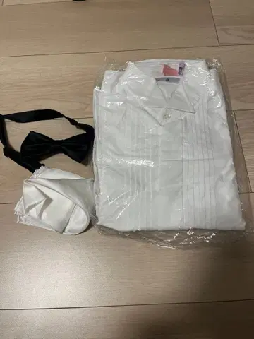 결혼식 윙카라 셔츠 나비 넥타이 화이트 손수건 신랑 잡화