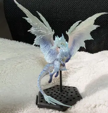 몬헌 피규어 이카나