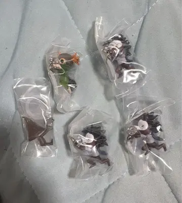 리틀 나이트메어 메지루시 액세서리 가챠가챠