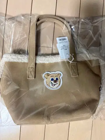 러브러리 바이 페이 올드 테디 와펜 보아 토트