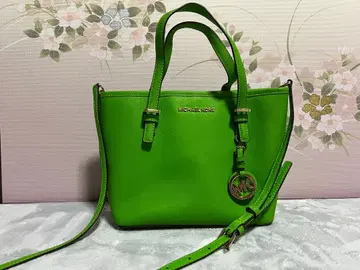 MICHAEL KORS 그린 숄더백