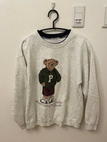 곰 프린트 그레이 맨투맨 M