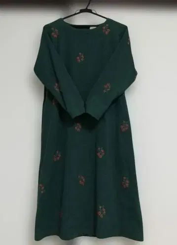 하트마켓 꽃 자수 원피스 가을/겨울