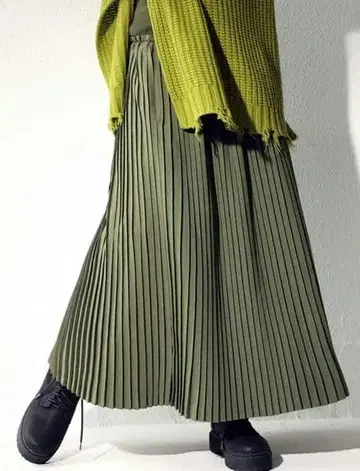 안티카 카키 롱 스커트