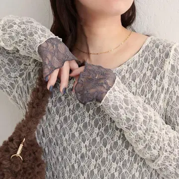 내추럴 꾸뛰르 리버서블 레이스 상의