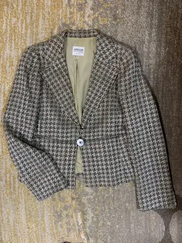 새상품급 아르마니 꼴레지오니 광택 트위드 자켓 42