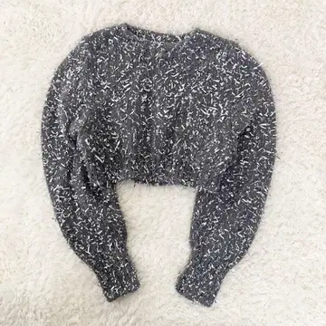 투모로우랜드 데프레 네이비 알파카 크롭 풀오버