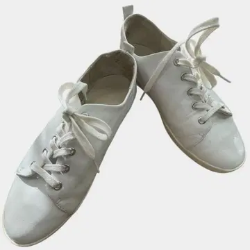 [현행 모델] 마가렛호웰 아이디어 화이트 스니커즈 23.5cm