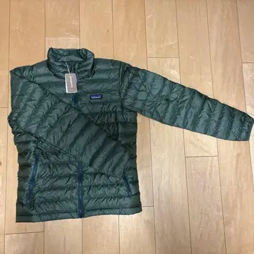 patagonia 파타고니아 다운 스웨터 S 사이즈 새상품, 택 포함