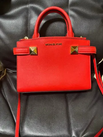 MICHAEL KORS 숄더 포함 핸드백 레드