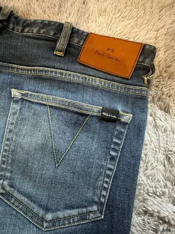 Paul Smith 슬림핏 데님 M 사이즈