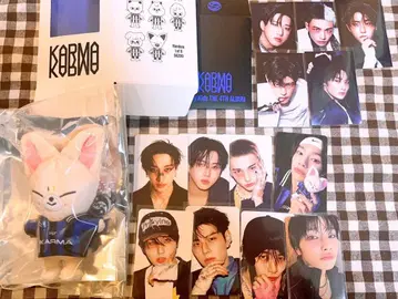 Straykids 스키즈 KARMA SKZOO 버전 FoxI.Ny