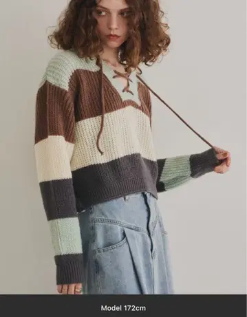 Unitage 레이스업 보더 니트 라이트 그린