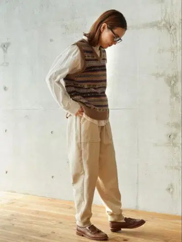 PARICI 코듀로이 밑단 리브 팬츠