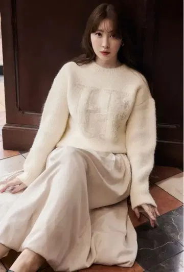 Herlipto H Boa Logo Knit Pullover