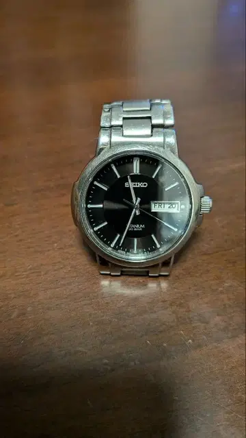 Seiko 아날로그 손목시계 블랙