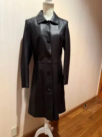 양가죽, 블랙 롱 코트