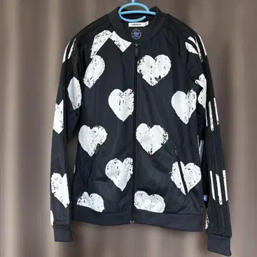 아디다스 40주년 한정판 모델 하트 무늬 저지 L