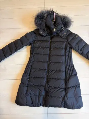 다운 자켓 TATRAS SARMA