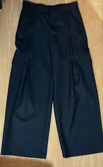 NEU_IN 22aw 트라우저