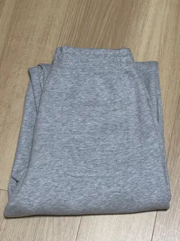 [새상품급] UNIQLO C 맨투맨 와이드 팬츠 M