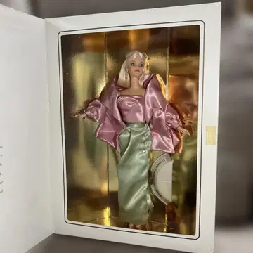 CLASSIQUE COLLECTION Barbie