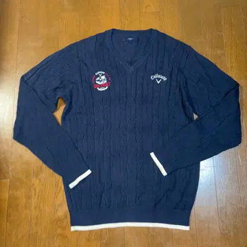 세련된 인기 캘러웨이 케이블 니트 V넥 스웨터