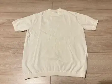 [ BEAUTY&YOUTH ] 새상품급 화이트 반팔 T셔츠