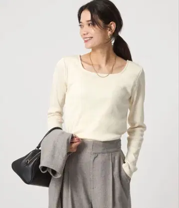 브라이트 리브 스퀘어 넥 롱 슬리브 그린 라벨