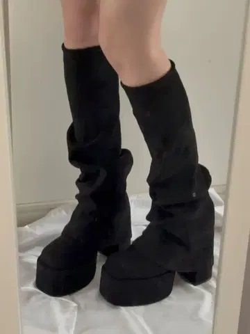 EMODA 블랙 롱부츠 스웨이드풍 하이힐