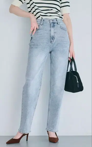 coca (코카) 앉기 편한 테이퍼드 데님 M