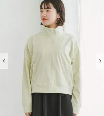 미사용 새상품 속기모 트랙 자켓