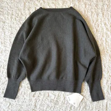 택 포함 새상품 스픽 앤 스팬 돌먼 페미닌 니트 카키