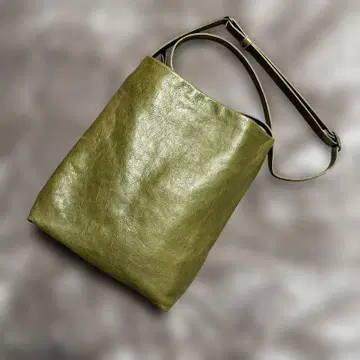 겐텐 노마딕 호스 B5 숄더백