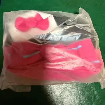 오샤레 마녀 러브 and 베리 파우치 헬로키티 산리오 러브베리 새상품