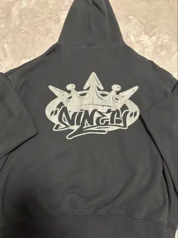 9090 킹 로고 지퍼 후드티