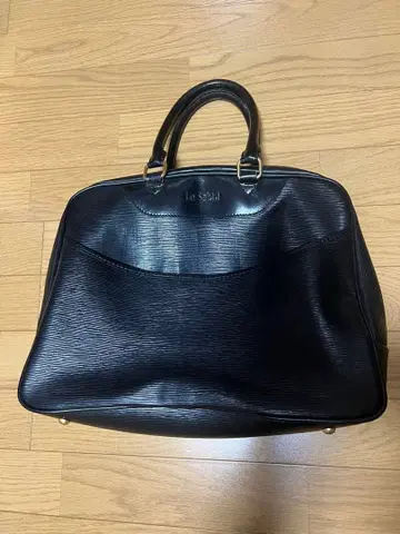 블랙 가죽 백 ( le Sabbi )