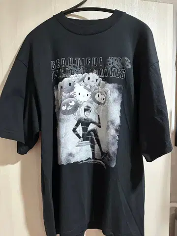 이토 준지 산리오 요츠츠지노 미소년 T셔츠