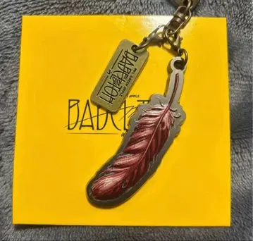 미세스 그린애플 바벨탑 가챠 키링 오오모리 모토키 깃털