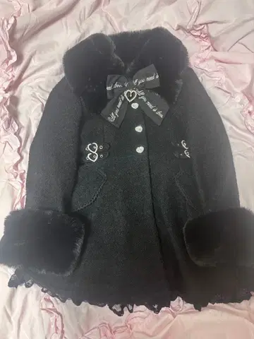 LIZLISA 비쥬 리본 미니 A라인 코트 블랙 (하자품)