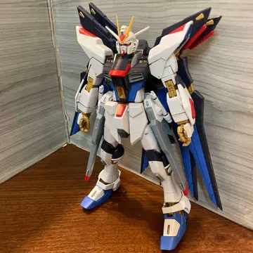 MG 스트라이크 프리덤 정크 완성품