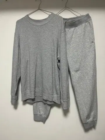 유니클로 그레이 셋업 상의 L 사이즈 하의 S 사이즈