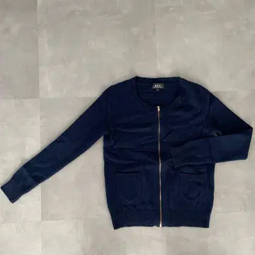 A.P.C. 네이비 니트 가디건