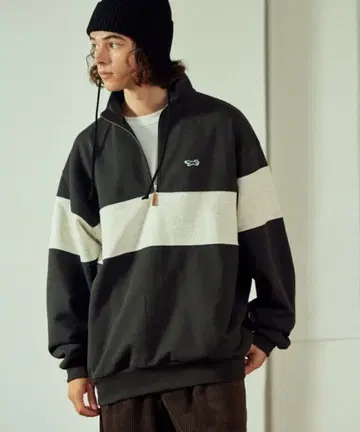 FREAK'S STORE L 사이즈 하프 지퍼 트레이닝복 블랙/그레이