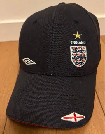 환상의 희귀 엄브로 잉글랜드 대표 캡 umbro 빈티지